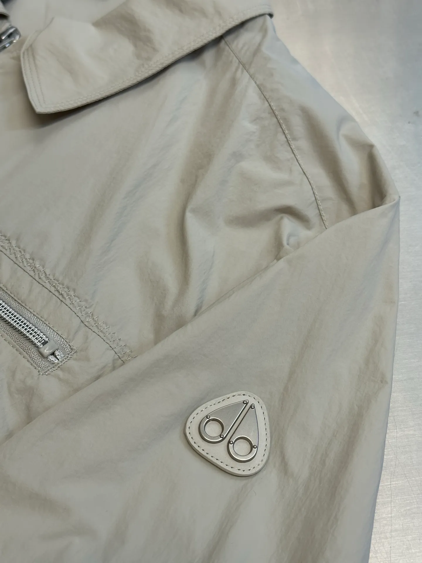 Goose kn 57% +40% +3% ， 。 、 ， ； ， ； ， ， 。 ， ， ， 。 Classic ， ， 。 ， ， ； ， ， ， ， 。 ， ； ， ， ； ， 。 size：s m l xl